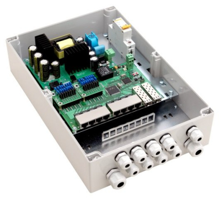 Коммутатор TFortis PSW-2G8F+